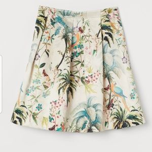 **SALE**H&M patterned circle skirt (new with tags)
